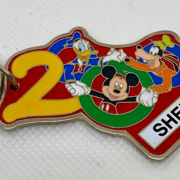 VTG Walt Disney World 2000 Mickey Mouse SHERRY Orlando Florida Key Chain Antique - Picture 3 of 5